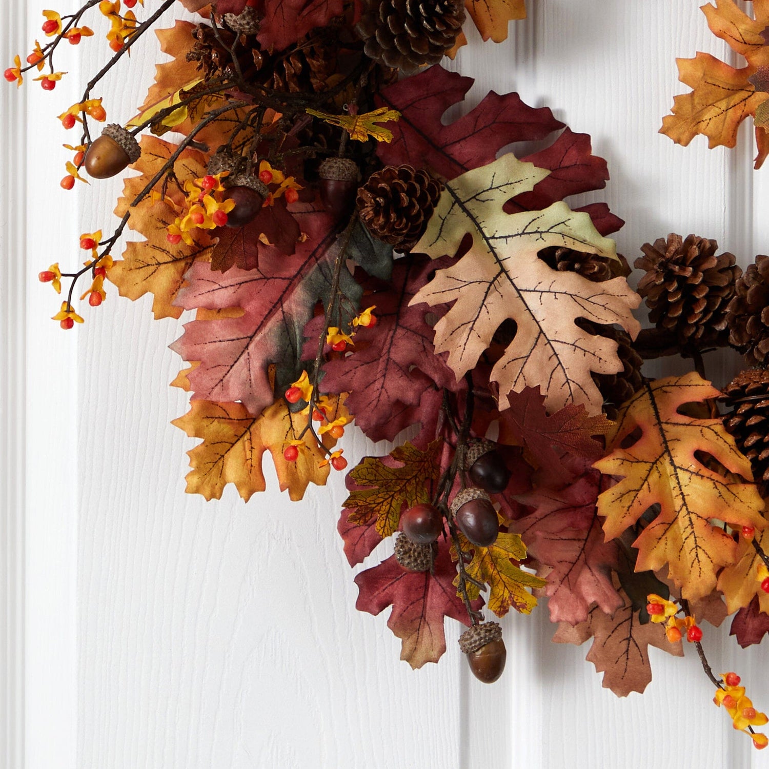 24” Oak Leaf, Acorn & Pine Wreath