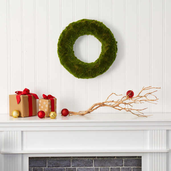 18” Moss Artificial Wreath