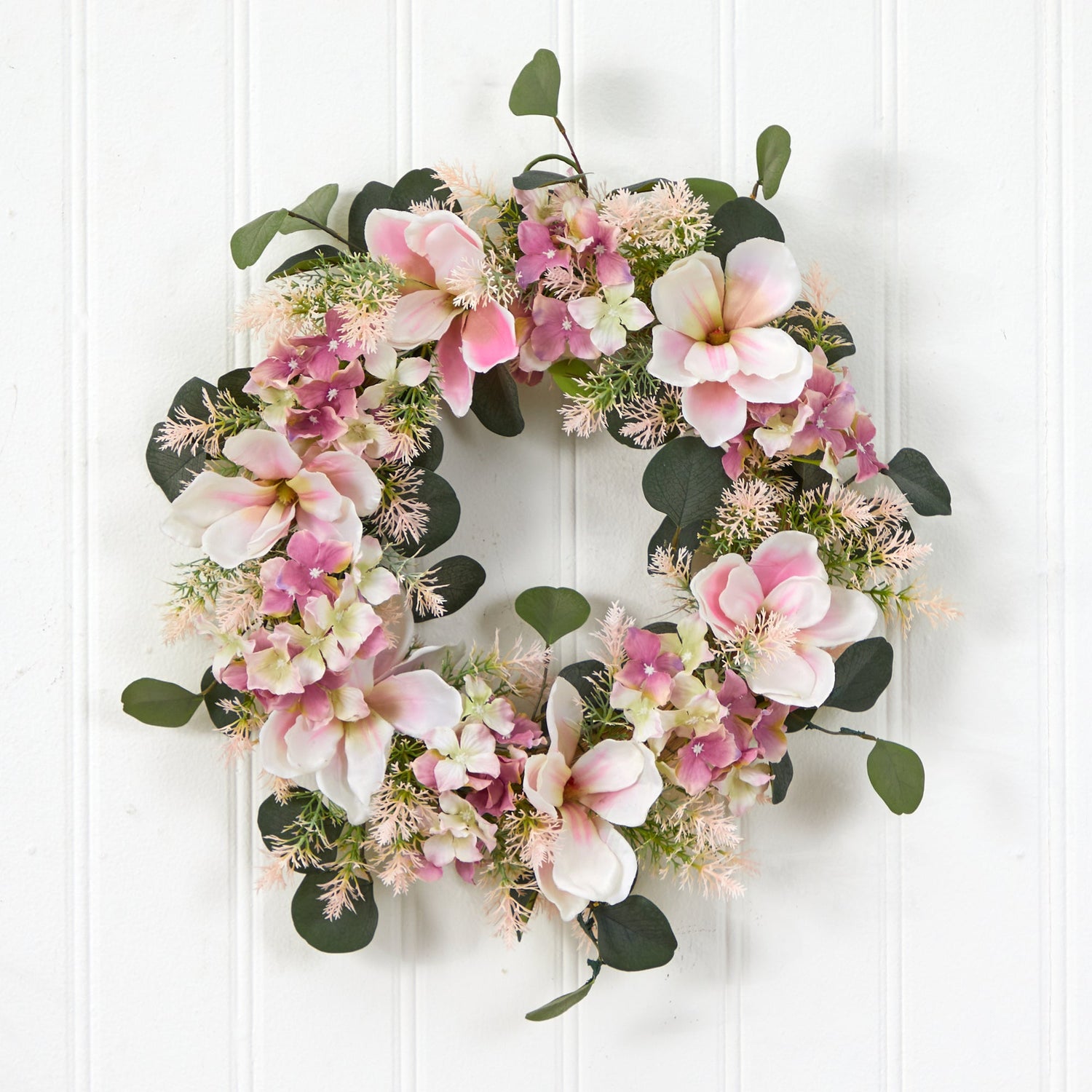 20” Hydrangea and Magnolia Artificial Wreath