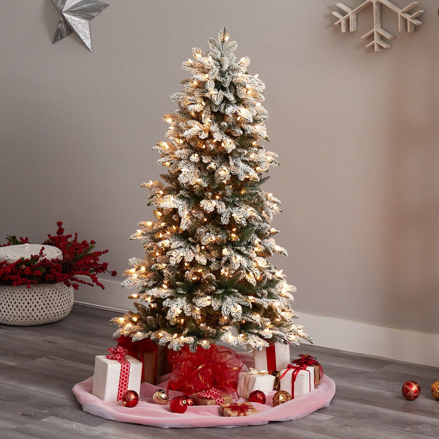 5’ Flocked North Carolina Fir Christmas Tree with 350 Warm White Lights and 1247 Bendable Branches