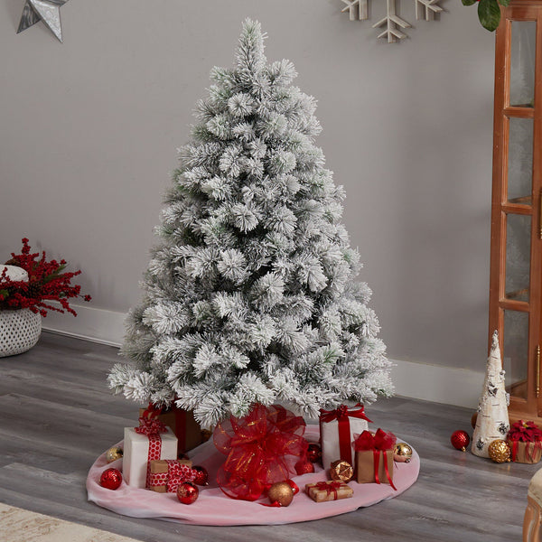 5’ Flocked Oregon Pine Artificial Christmas Tree with 200 Clear Lights and 347 Bendable Branches