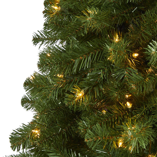 7.5’ Virginia Fir Artificial Christmas Tree with 450 Clear Lights and 979 Bendable Branches